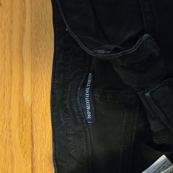 American Eagle Jeans - Picture 3 of 4